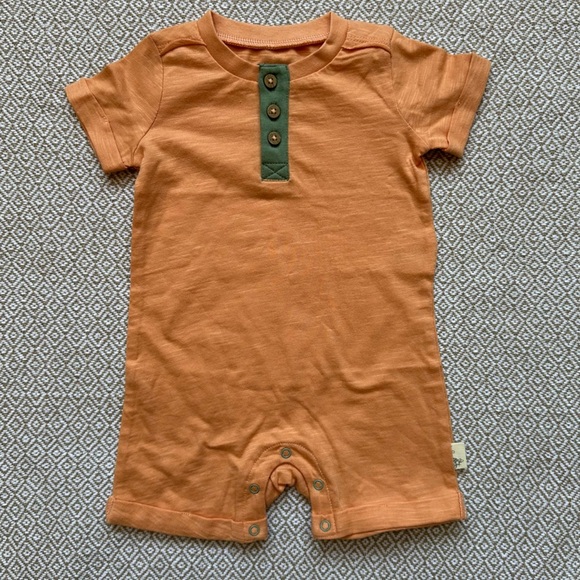 🌟3/$20🌟 NWOT Burts Bees Baby Organic Cotton Short Romper - Picture 1 of 5